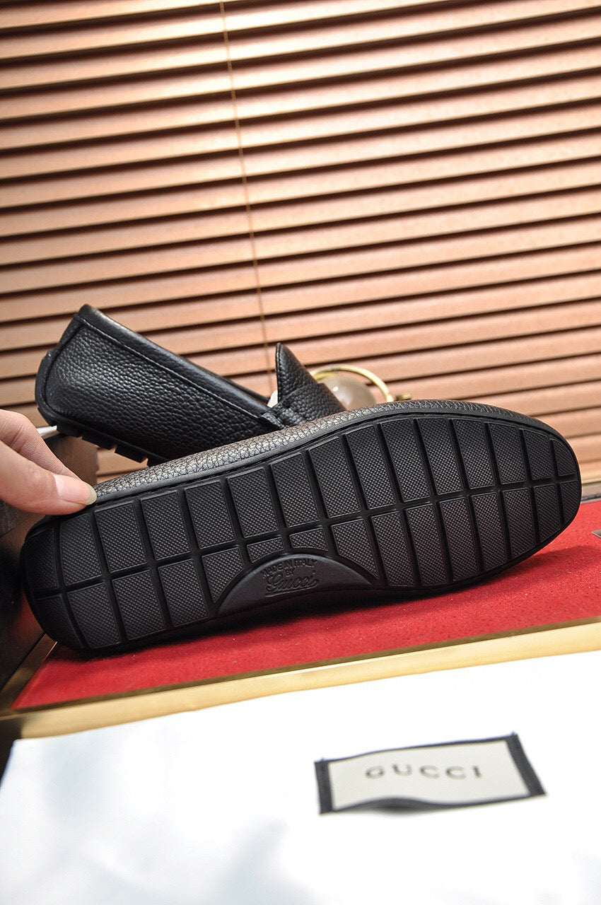 G U C C I - Driving Shoe (2 Colours Available)