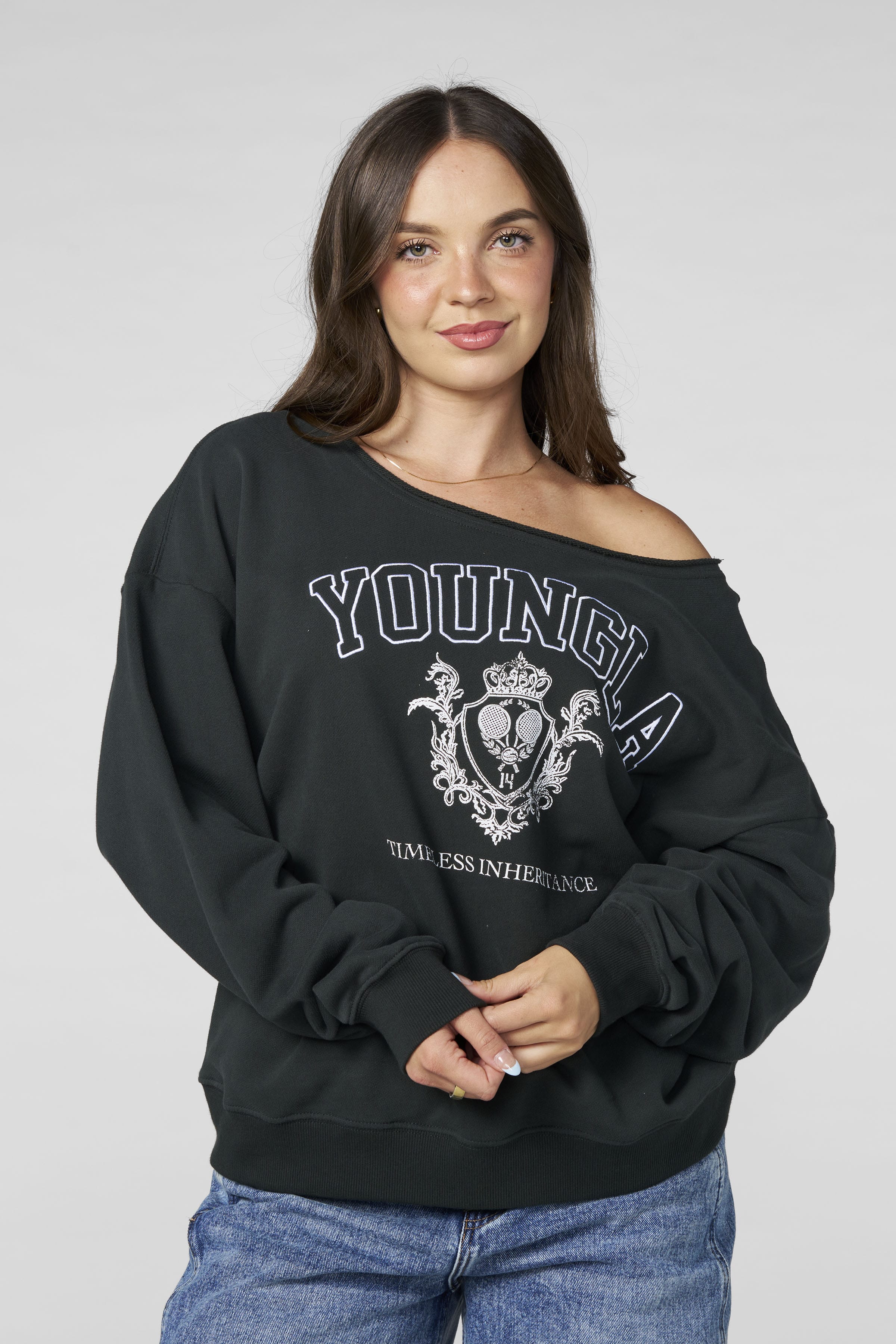 W5158 - Off-shoulder Pullover