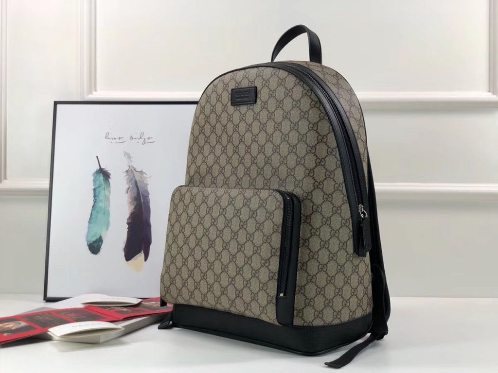 G u c c i backpack W31.5 H41 D14.5,