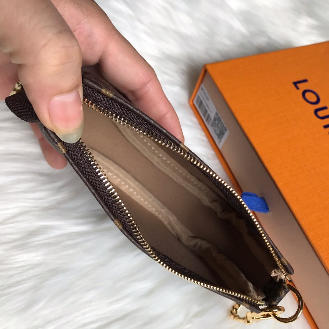 handbag pouch