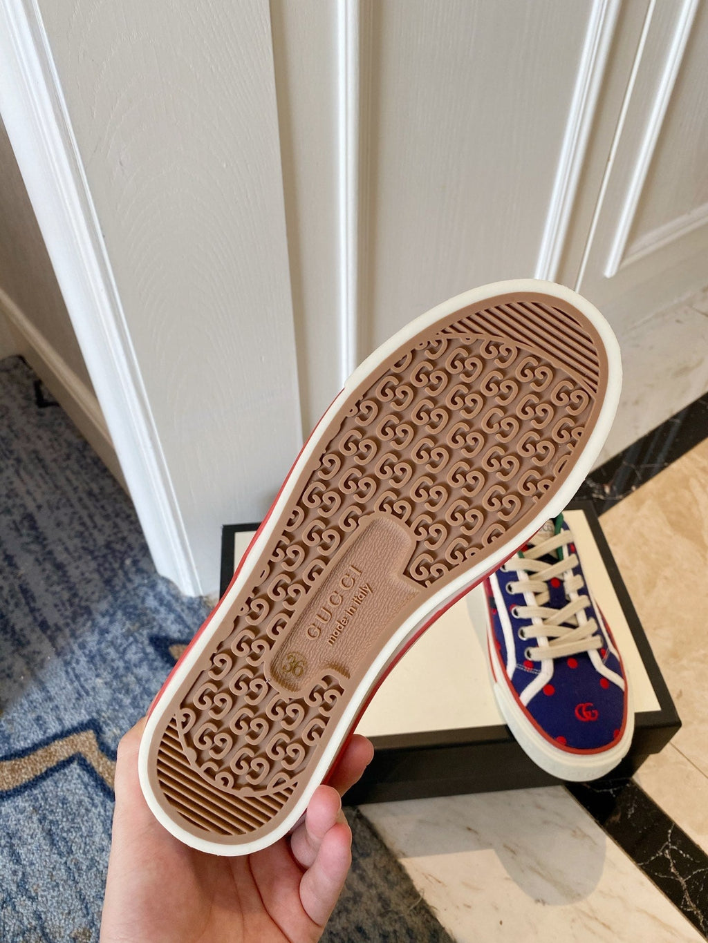 G u c c I tennis sneakers
