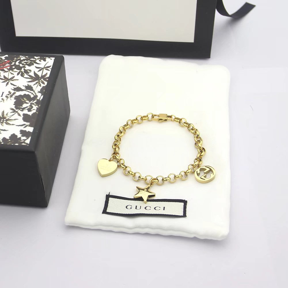 G u c c I bracelet