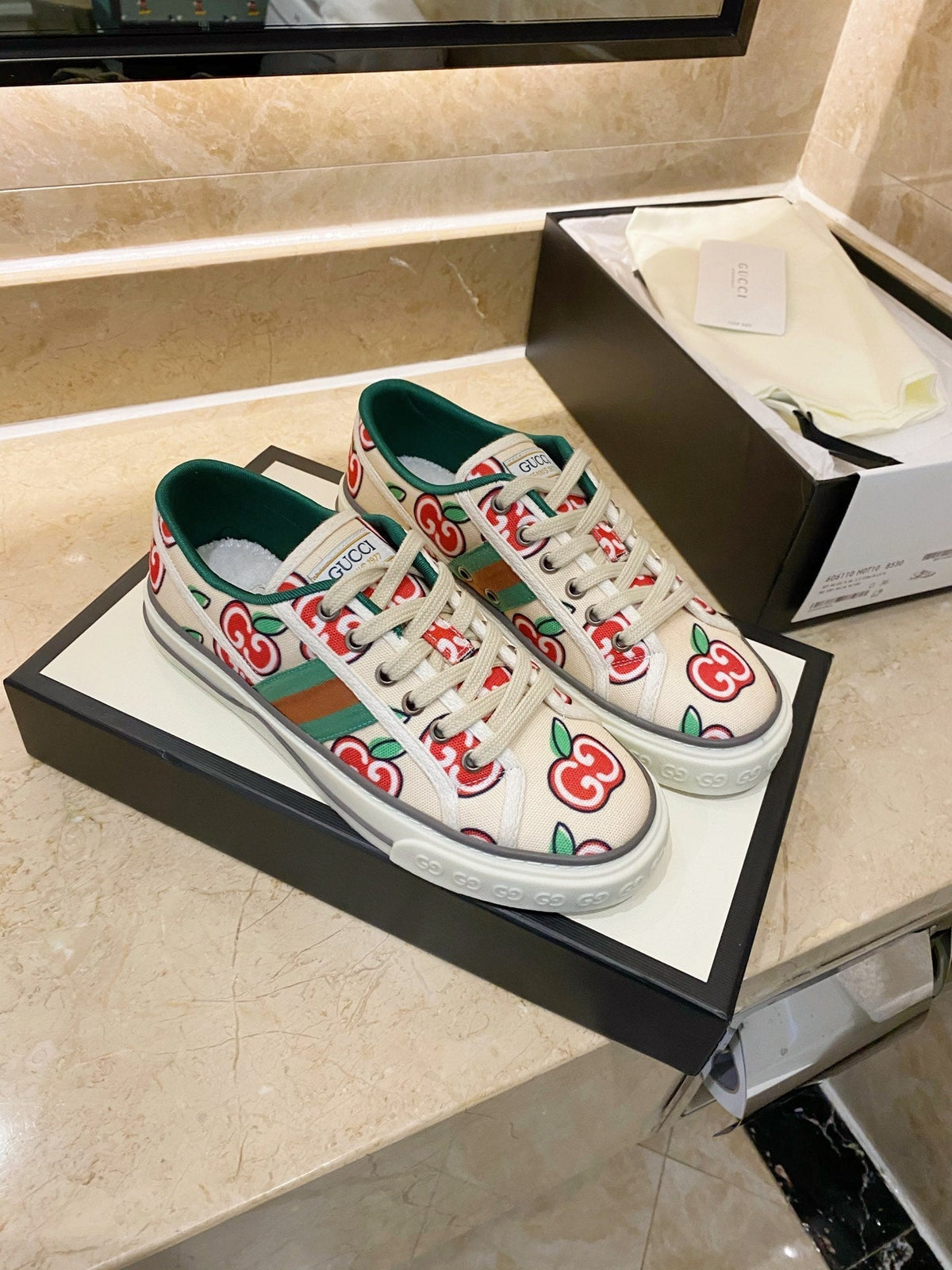 G u c c I tennis sneakers