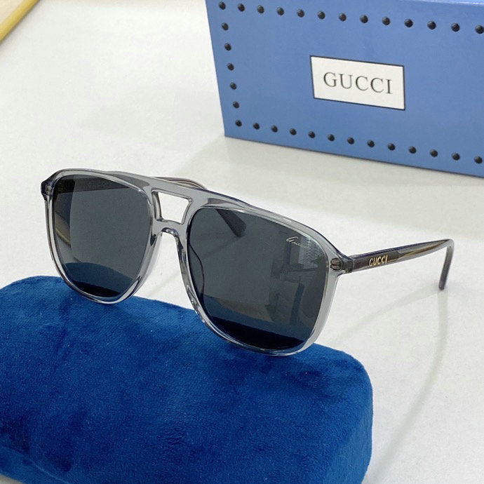 G u c c I sunglasses