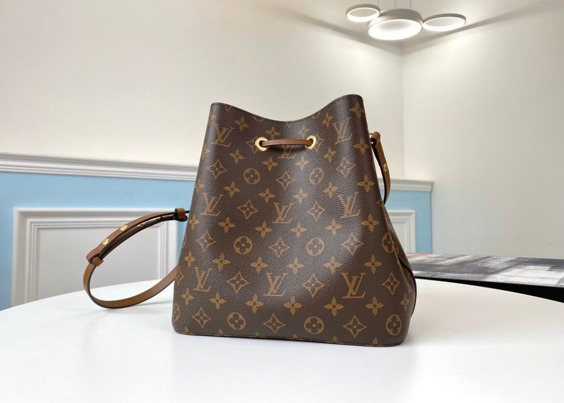Gaston handbag