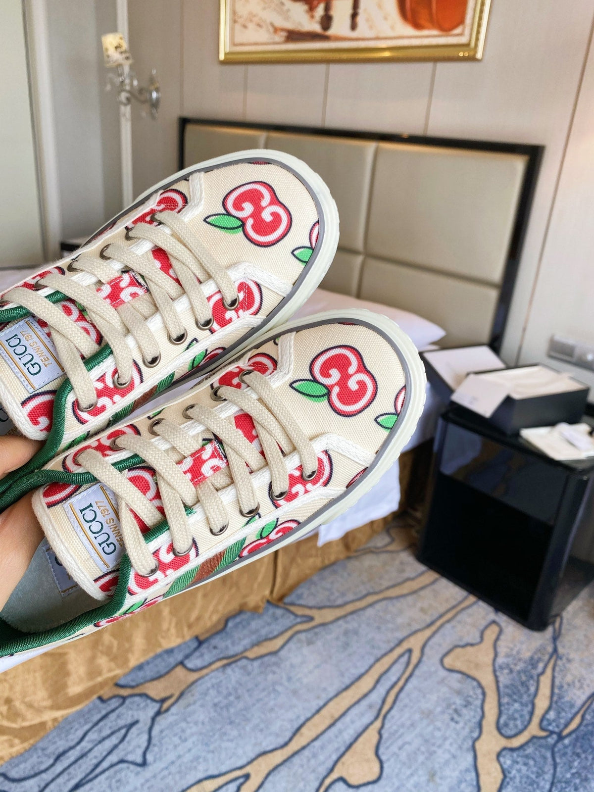 G u c c I tennis sneakers