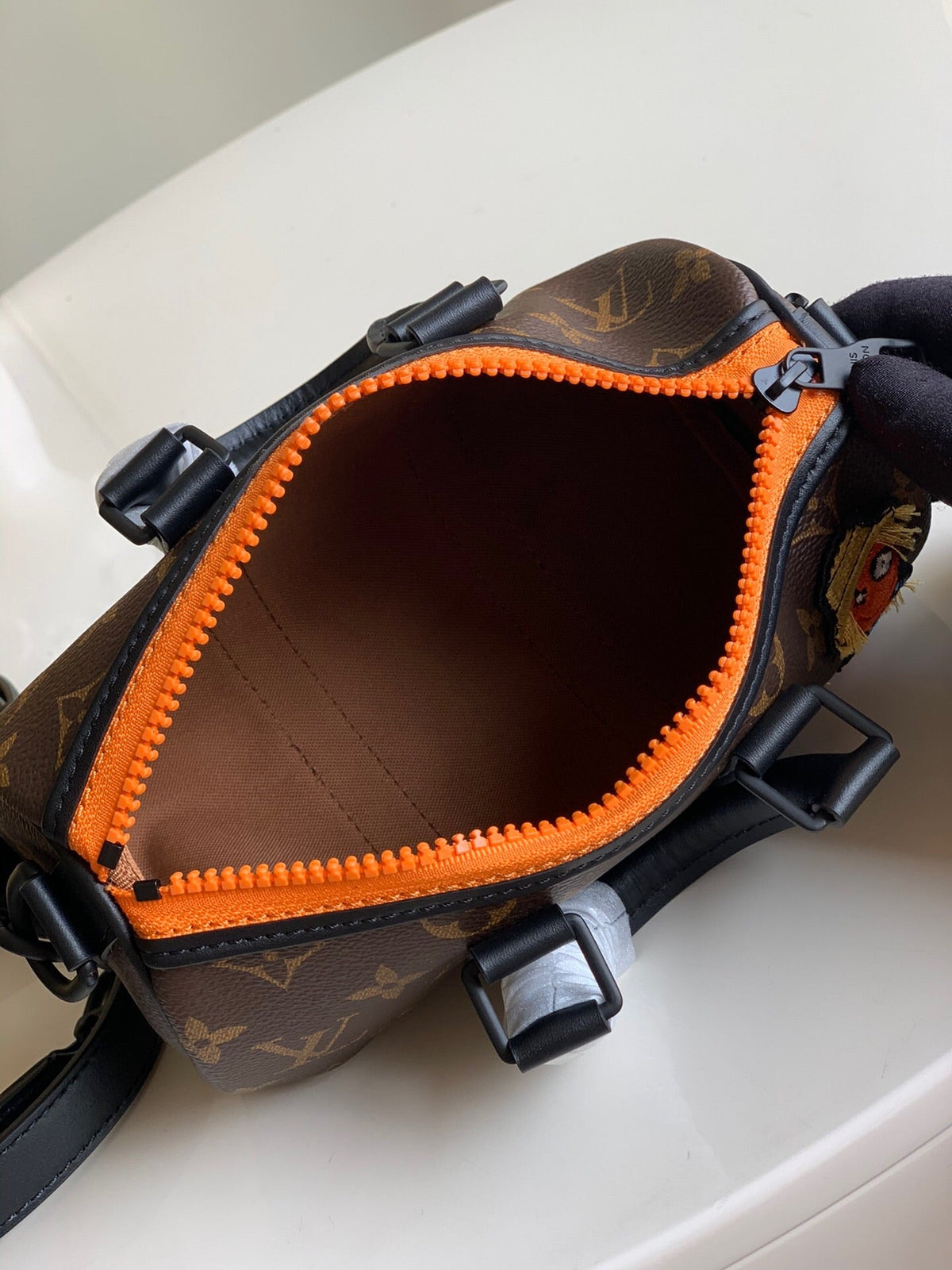 high-capacity new travel handbag