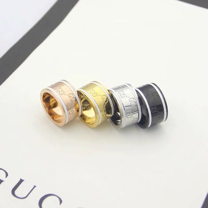 G u c c I ring