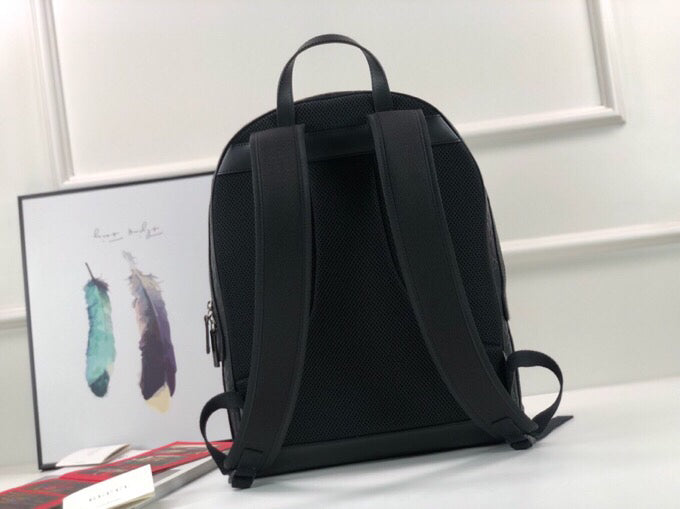 G u c c i backpack W31.5 H41 D14.5,