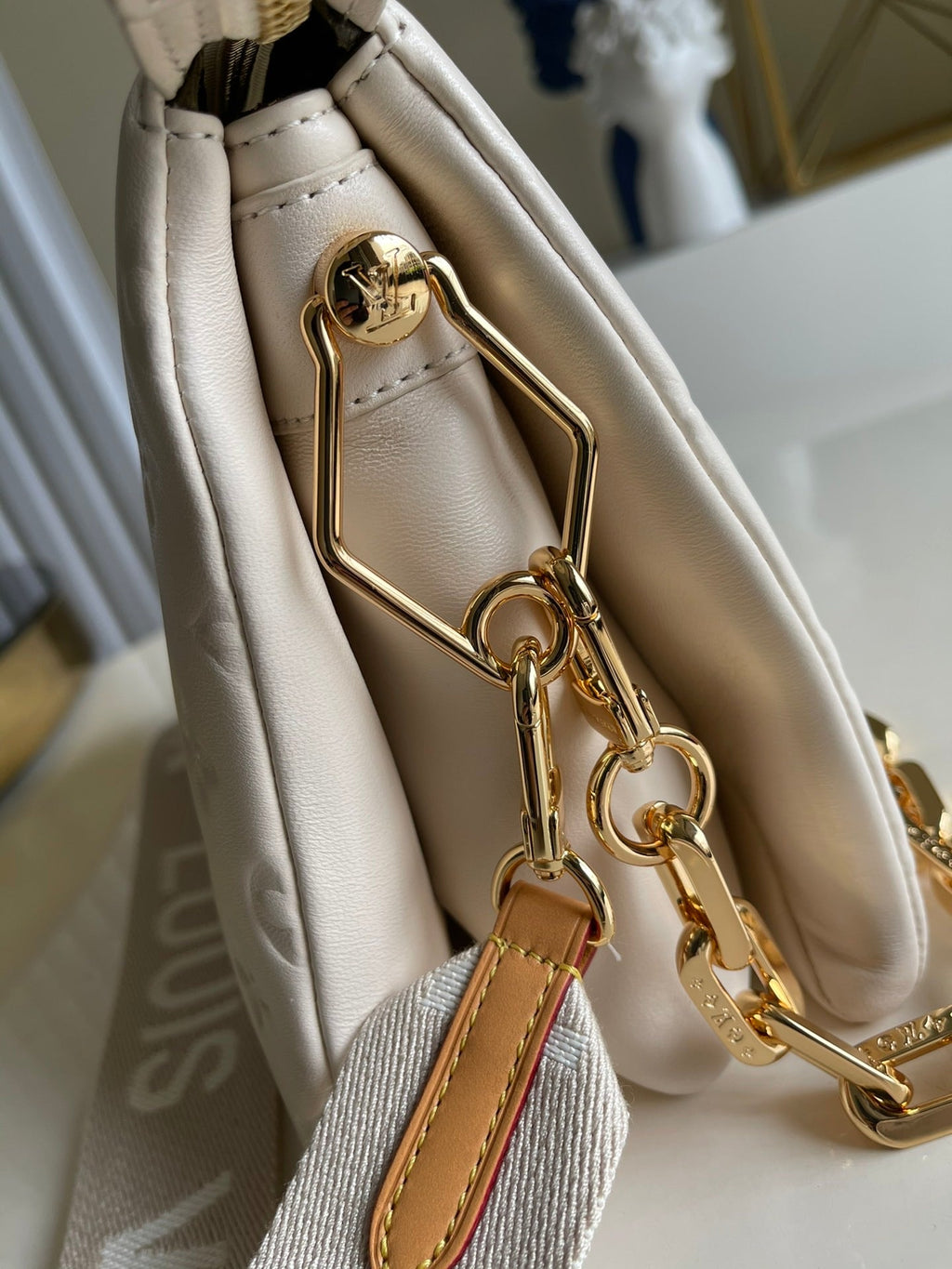 handbag new white