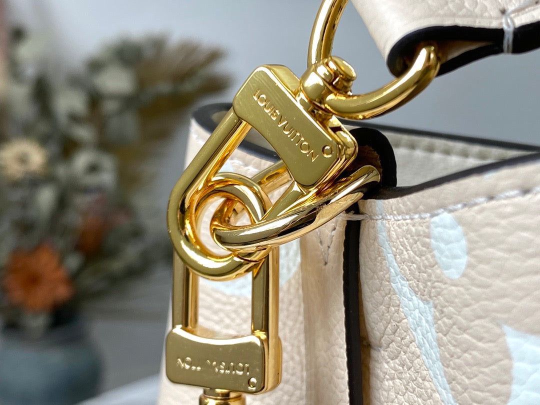 handbag giant 20*20*13cm